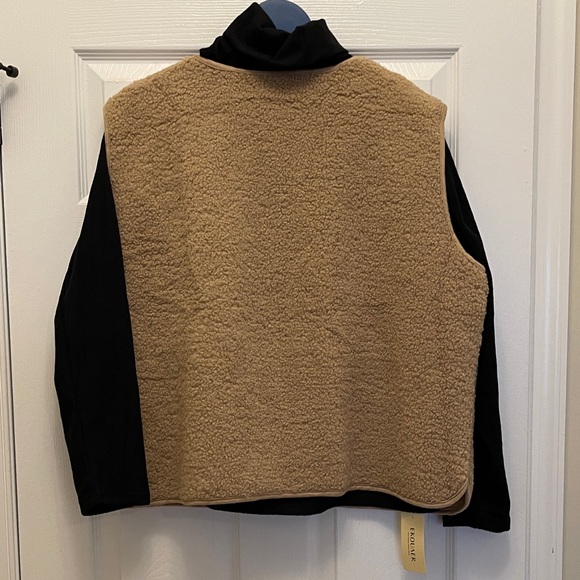 Cozy Tan Sleeveless Sweater Vest - Picture 4 of 4